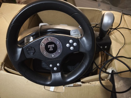 Thrustmaster volante corsa - da,