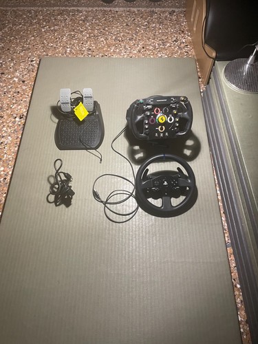 Thrustmaster t300rs volante - thrustmaster,